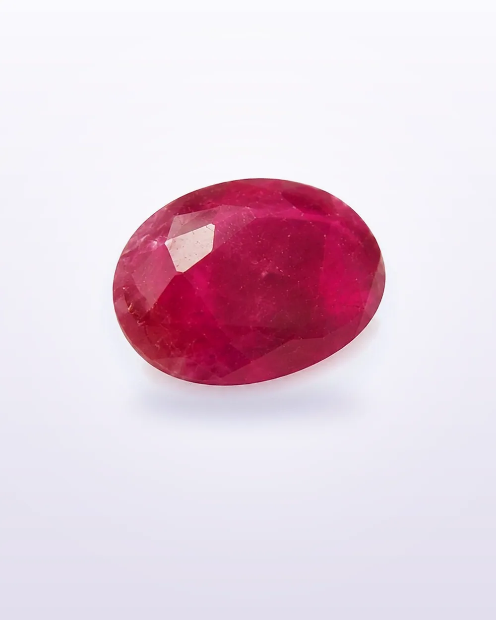 Ruby – 5.95 ct, Oval from Kashmir